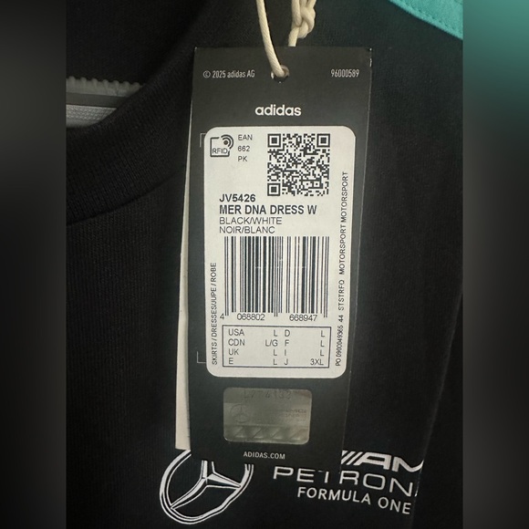 Mercedes AMG Petronas F1 Team DNA Tee Dress - Picture 8 of 10